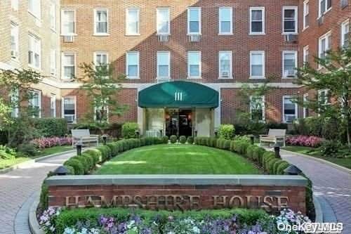 111 7th Street - Photo 1