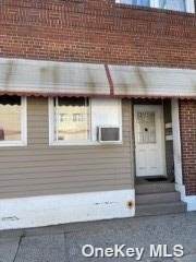 318 Franklin Avenue - Photo 1