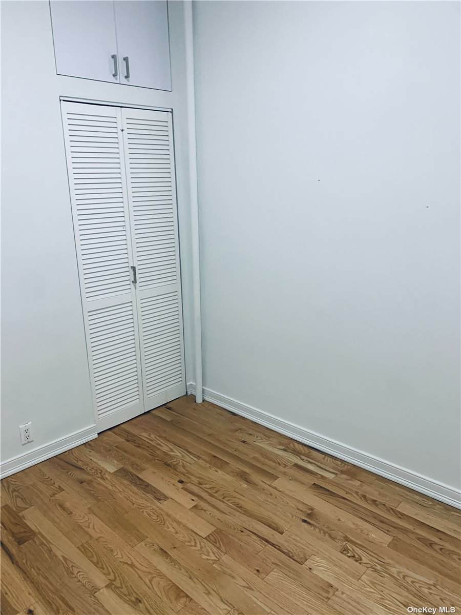 305 Eckford Street - Photo 1