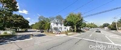 154-164 Waverly Ave - Photo 1