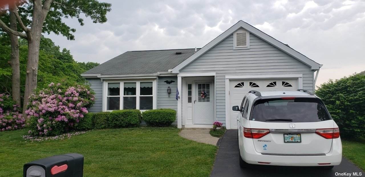 493 Cranston Lane - Photo 1