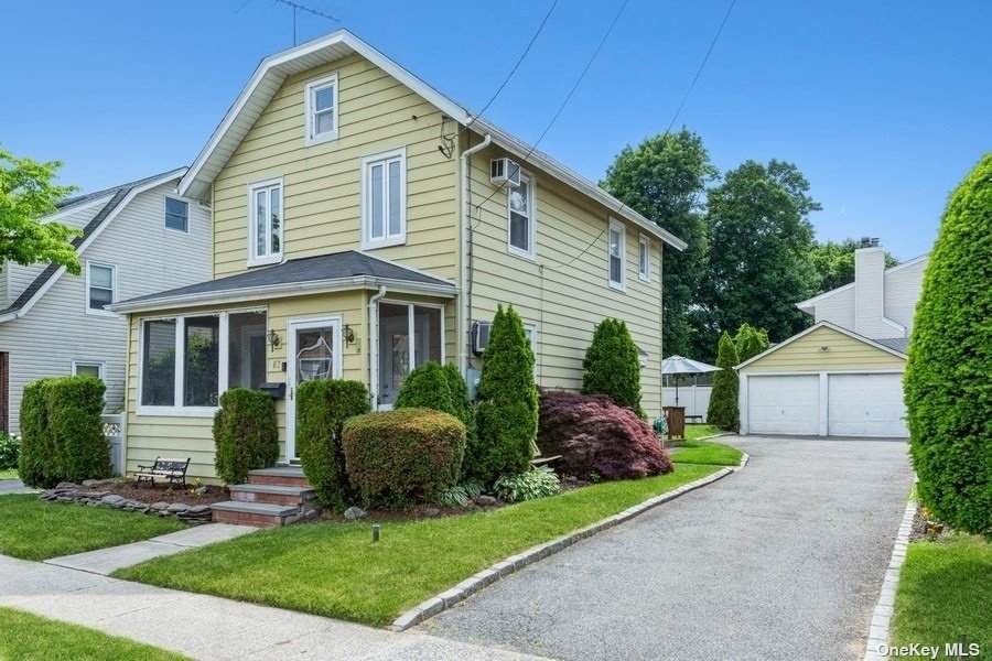 87 Carlyle Place - Photo 1