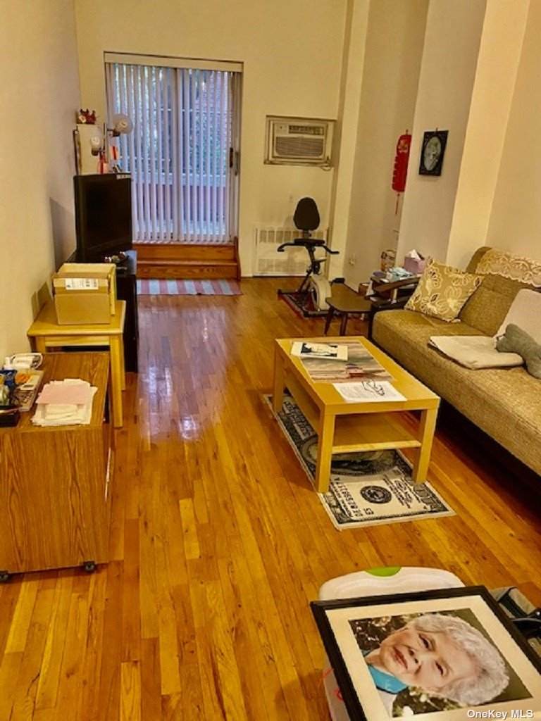 61-20 Woodside Avenue - Photo 1