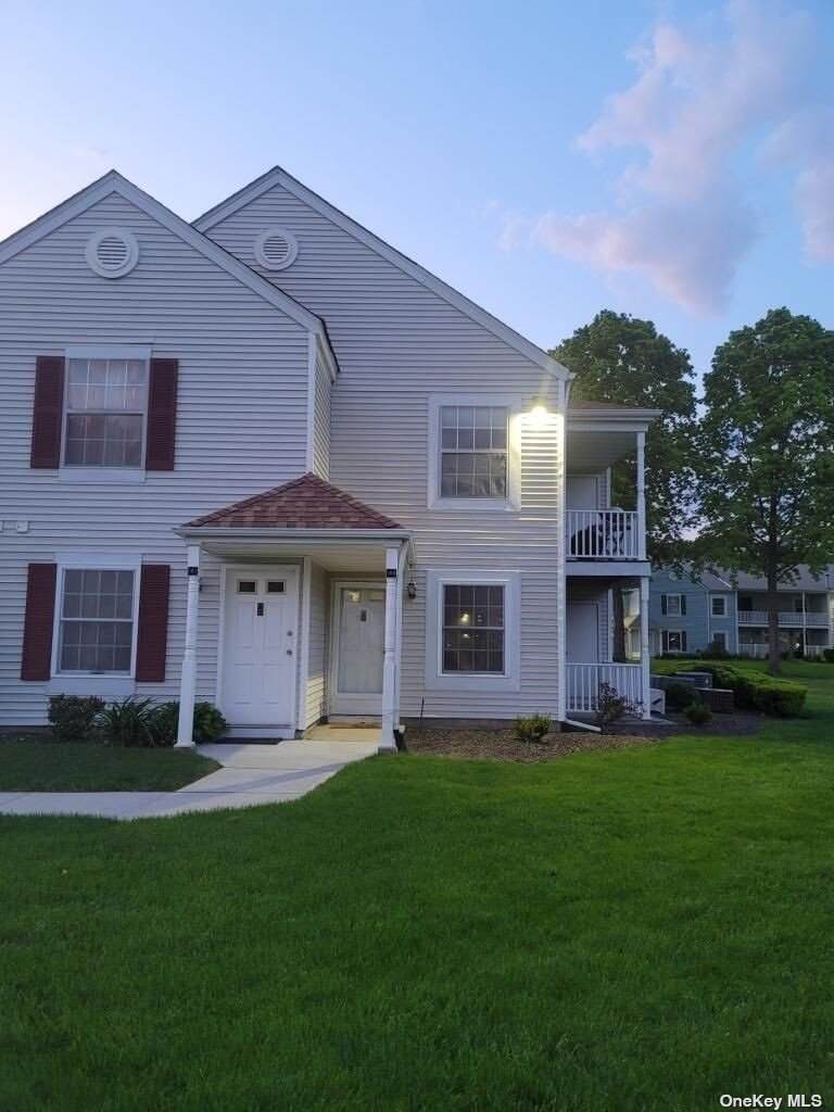 167 Fairview Circle - Photo 1