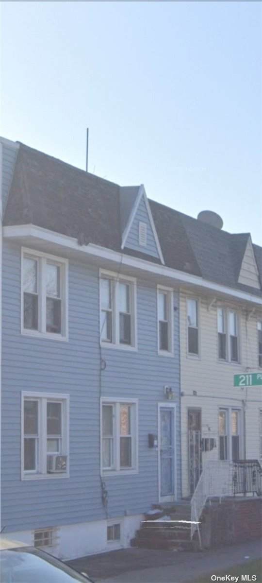 211-22 99 Avenue - Photo 1