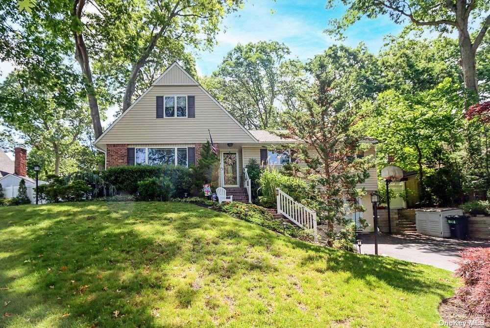 35 Dorothy Lane - Photo 1