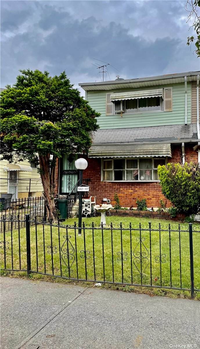142-47 Sutter Avenue - Photo 1