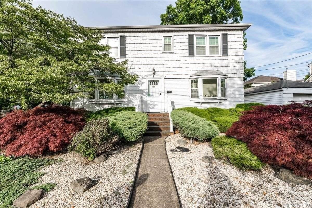 1 Emmet Avenue - Photo 1