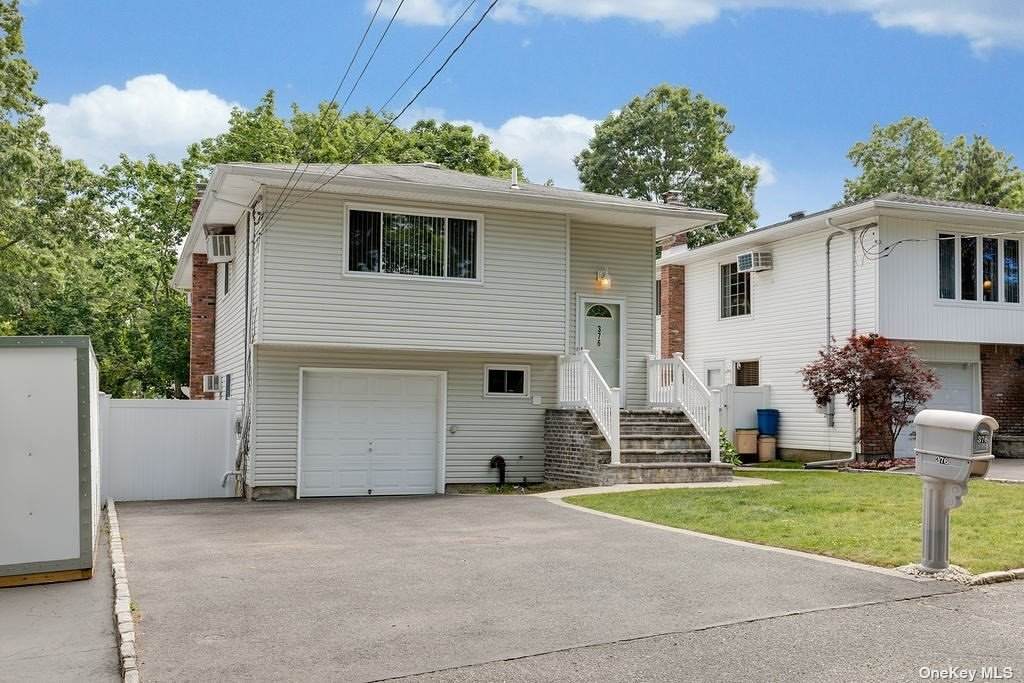 376 Wildwood Rd. - Photo 1