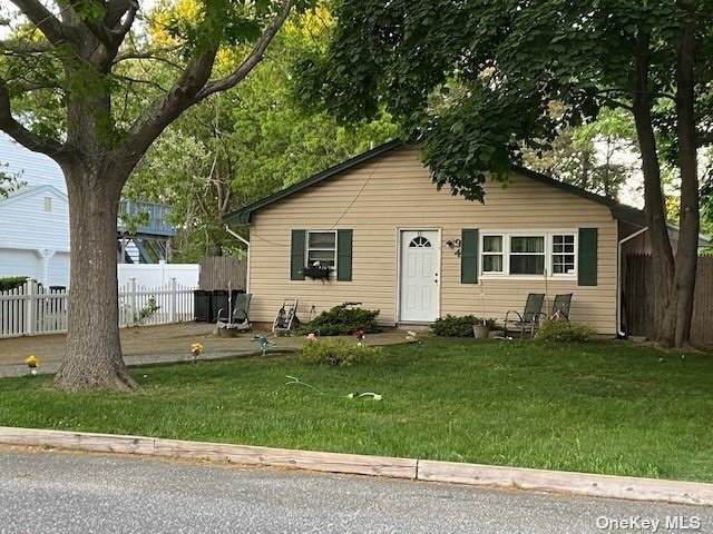 94 Grand Avenue - Photo 1