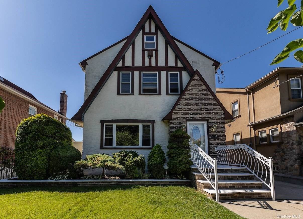 148-20 9th Avenue - Photo 1