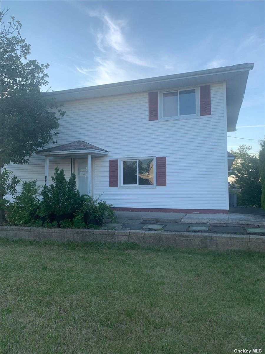 3410 Colony Drive - Photo 1