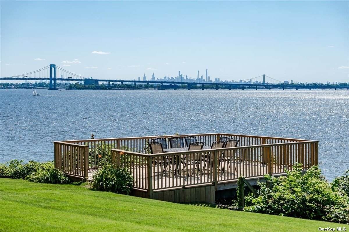 22 Sunset Road - Photo 1