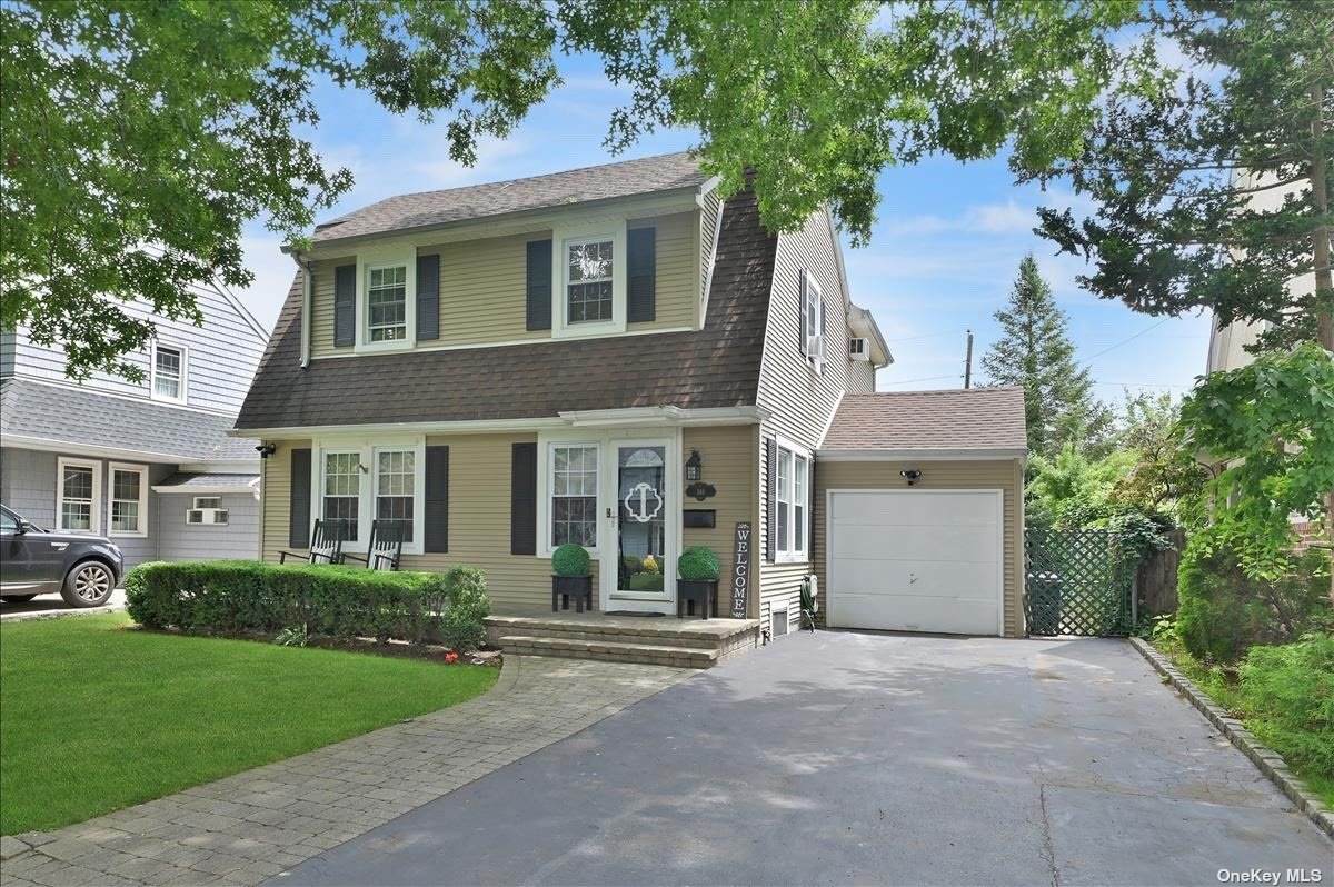 146 Argyle Road - Photo 1