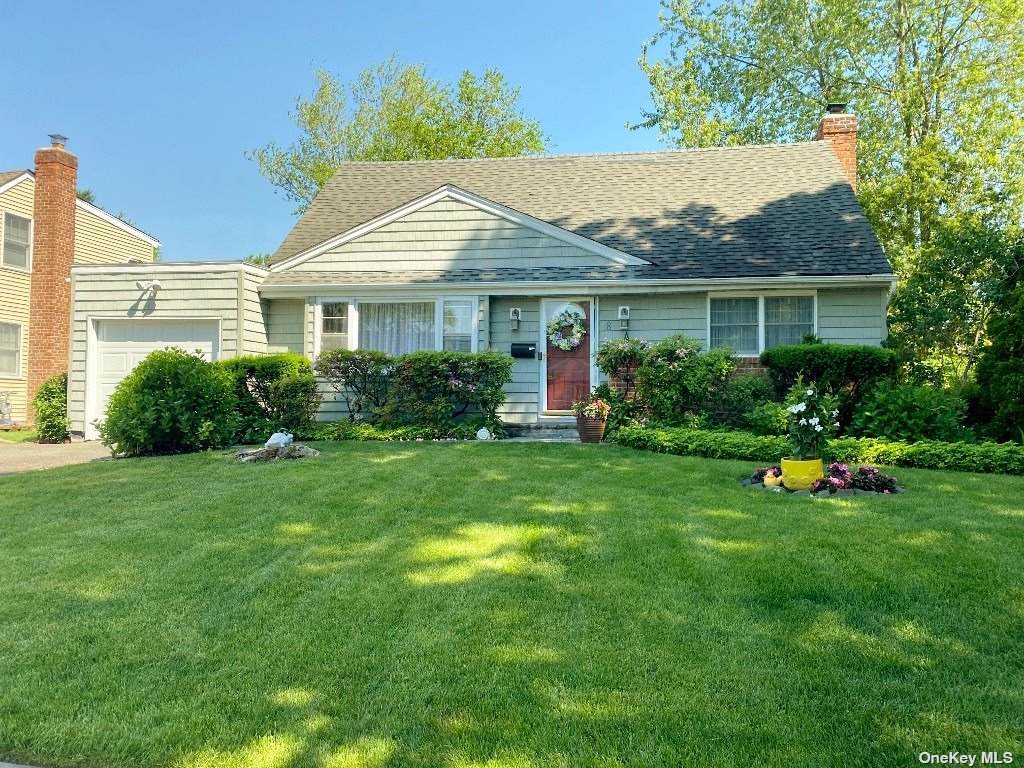 8 Washington Avenue - Photo 1