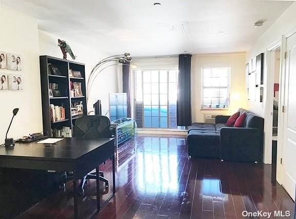 90-20 55 Avenue - Photo 1