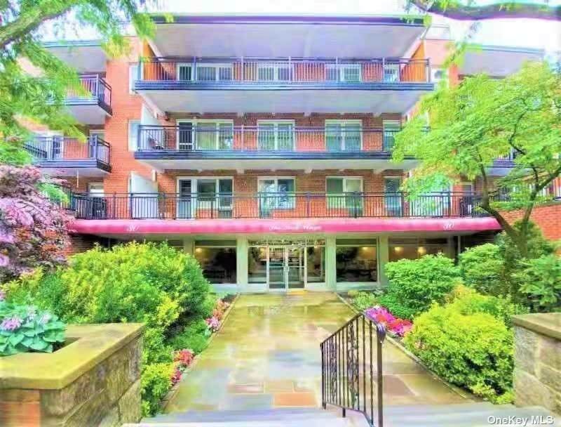 30 Stoner Ave - Photo 1