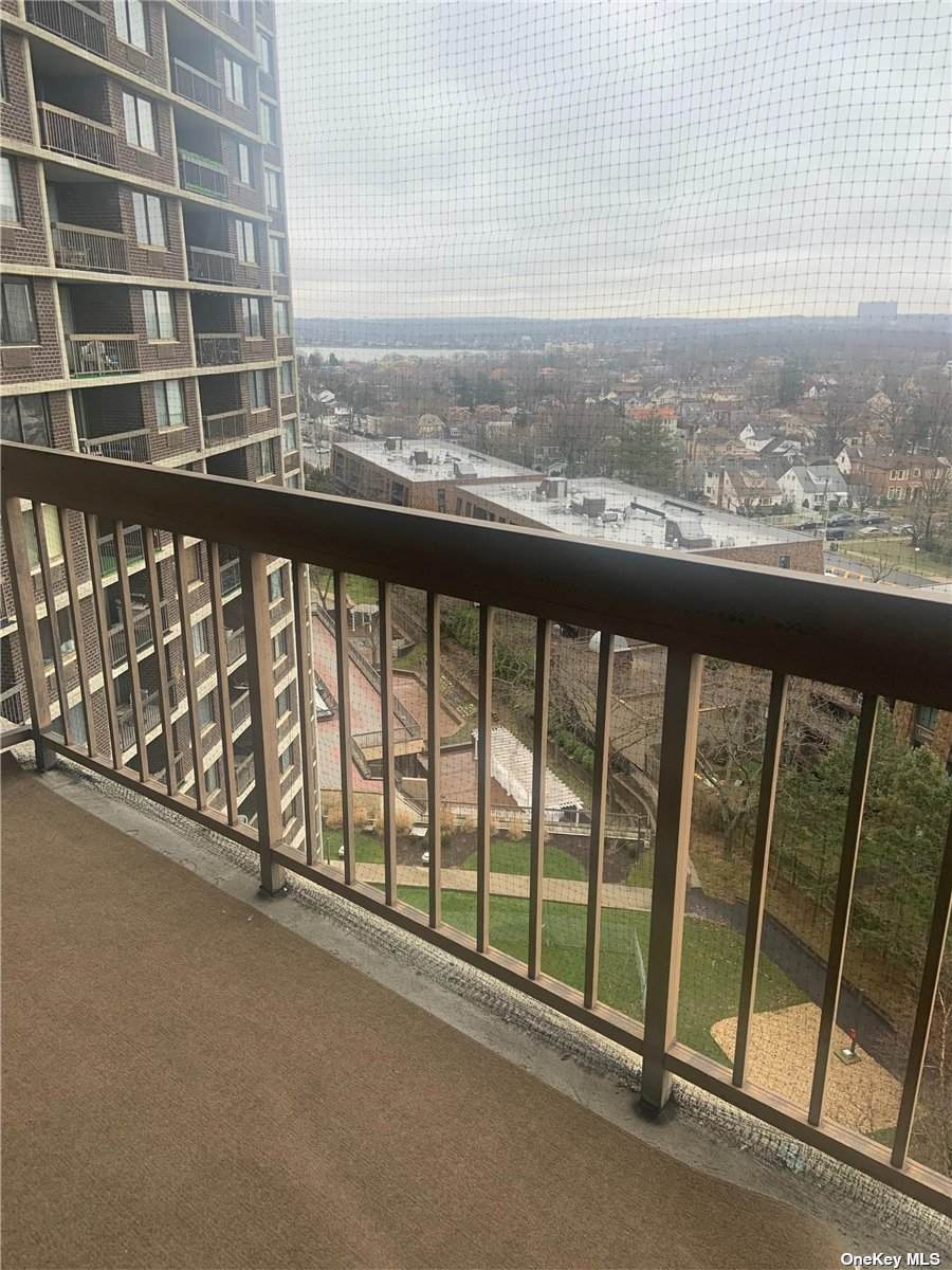 1 Bay Club Drive - Photo 1
