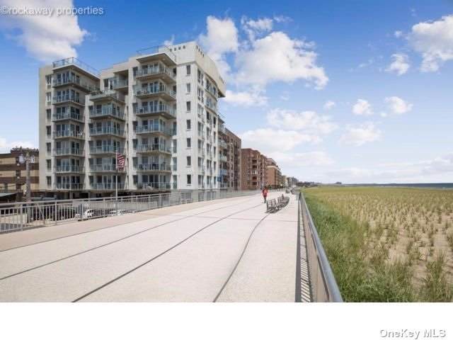 118-20 Ocean Promenade - Photo 1