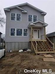 54 Lancaster Place - Photo 1