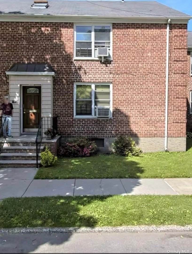 3540 Clearview - Photo 1