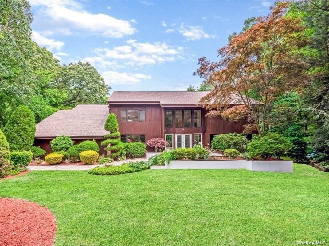 10 Woodfern Court - Photo 1