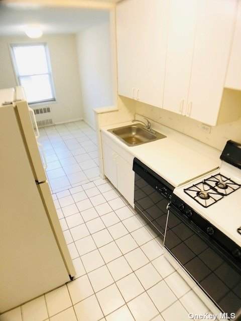 241-20 Northern Boulevard - Photo 1