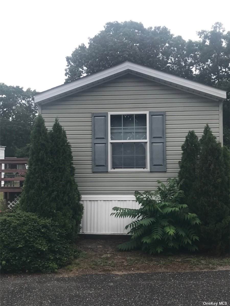 37-57 Hubbard Avenue - Photo 1