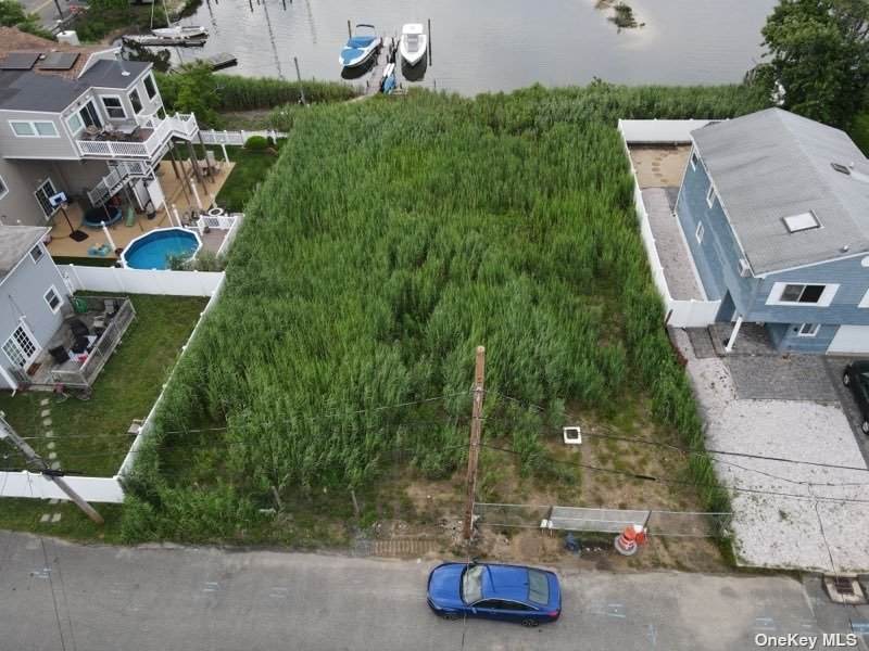 9 Shore - Photo 1