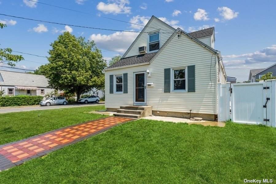 265 Ribbon Street - Photo 1
