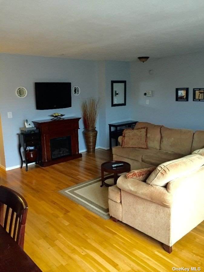 4009 Wilshire Lane - Photo 1