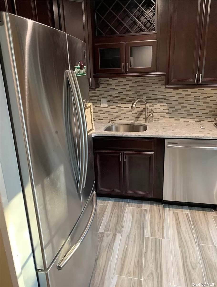 50 Briar Hill Ct - Photo 1