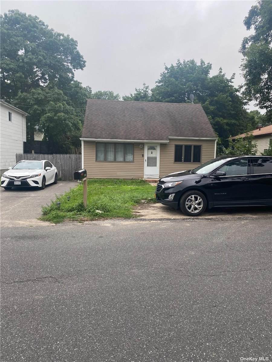 14 Titmus Drive - Photo 1