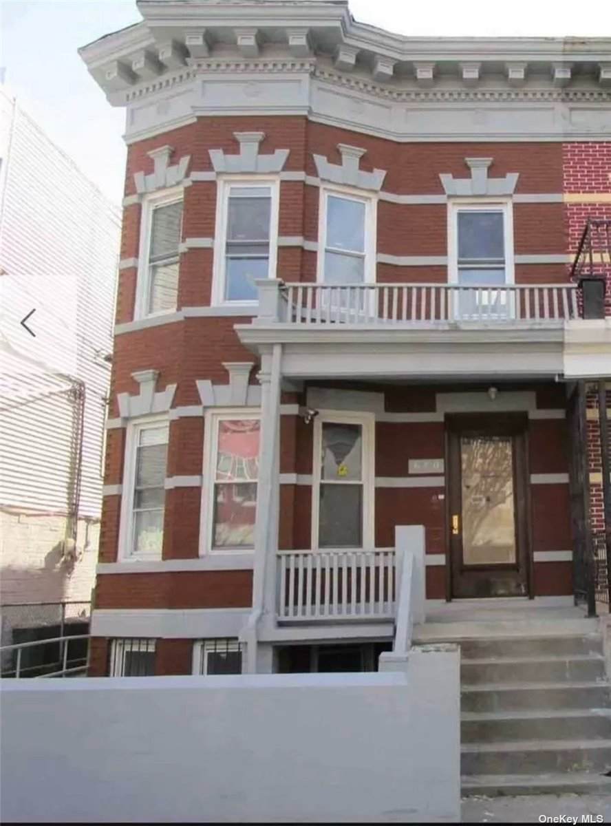 670 E 223rd - Photo 1
