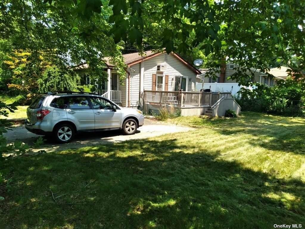 3 Virginia Avenue - Photo 1