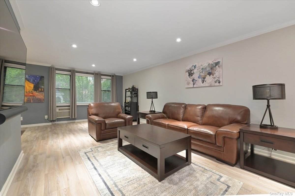 4 Birchwood Court - Photo 1