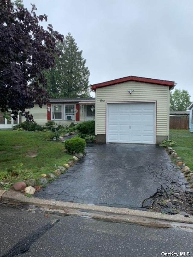 1 Holly Drive - Photo 1