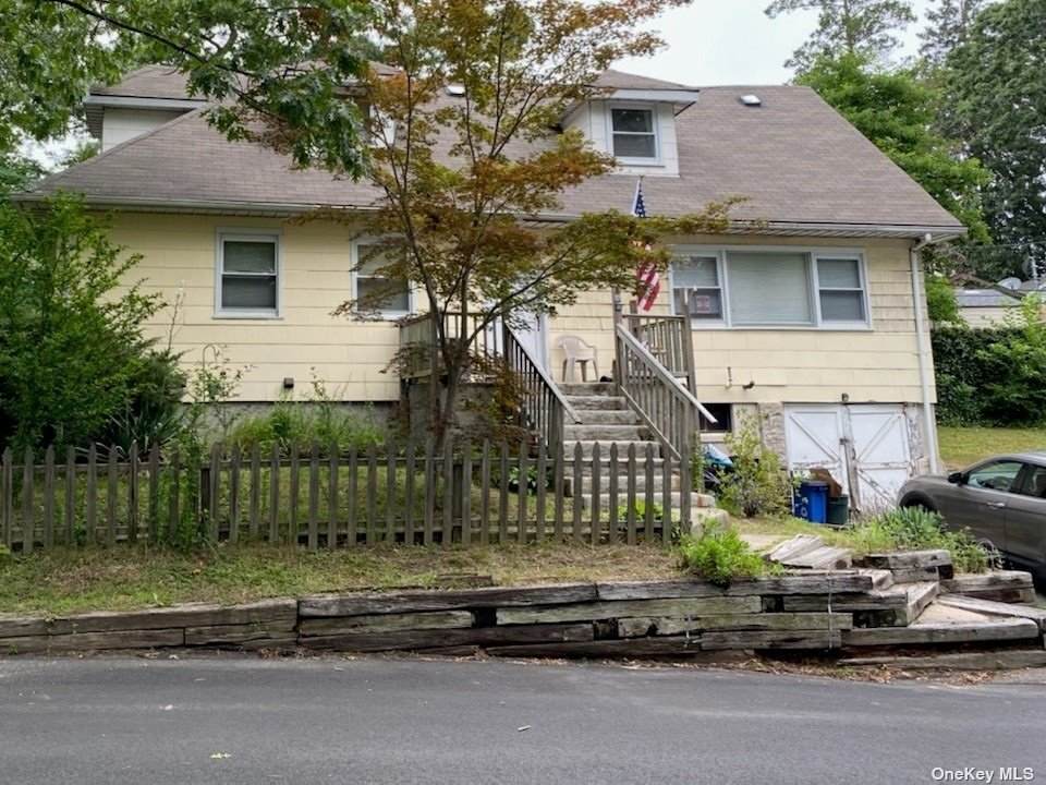 3 Sayville Road - Photo 1