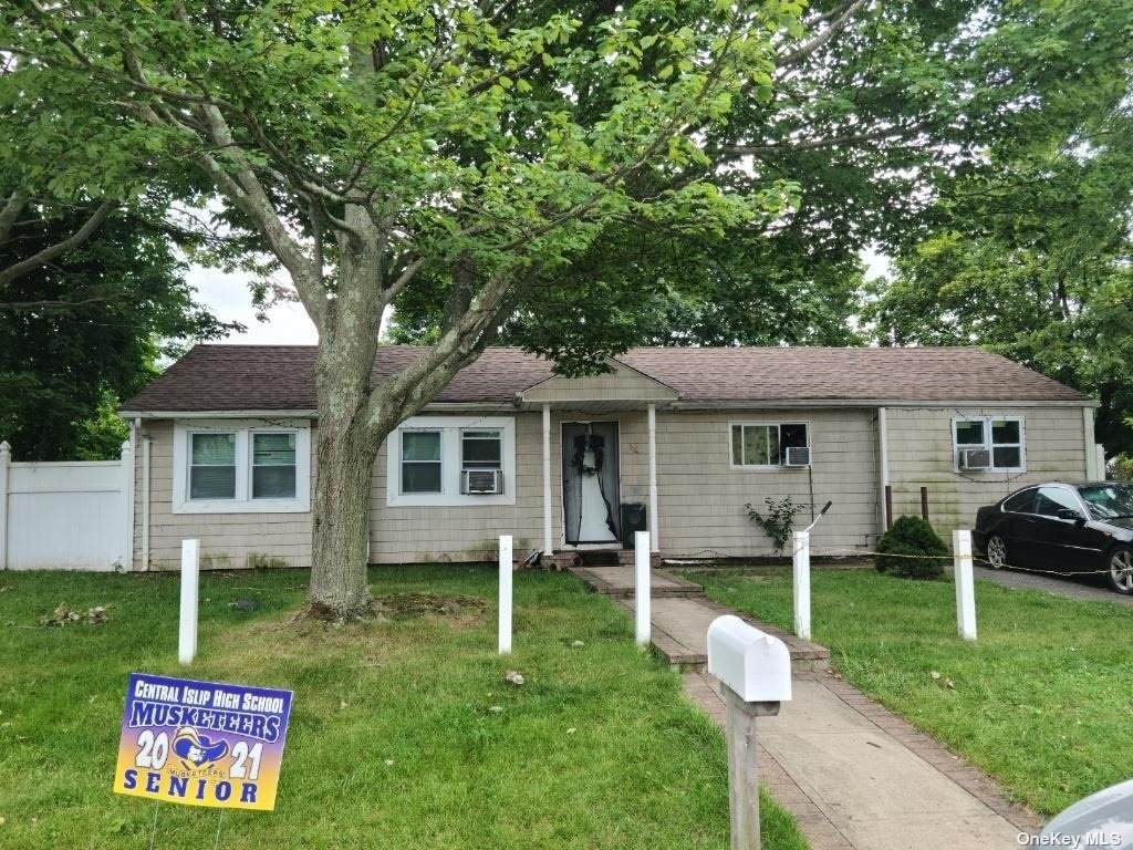 54 Ash Street - Photo 1