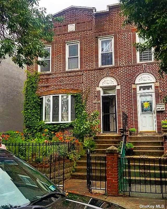 20-50 46St - Photo 1