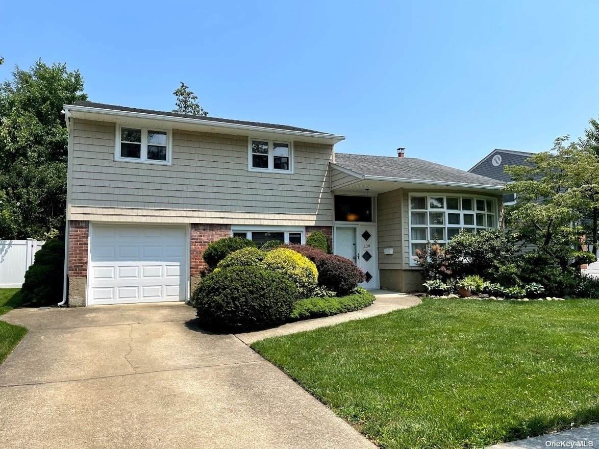 250 Clearmeadow Drive - Photo 1