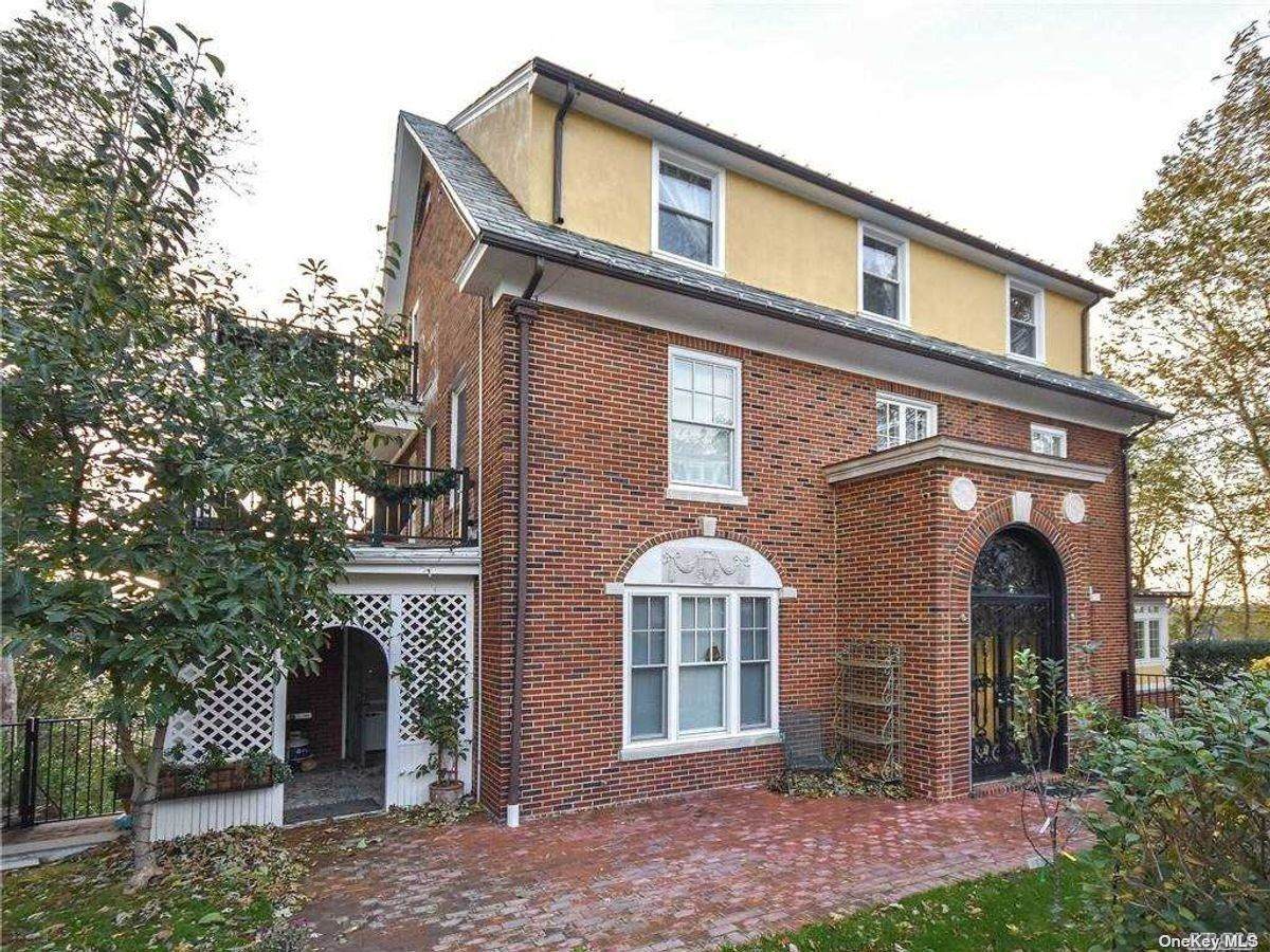120 Prospect Avenue - Photo 1
