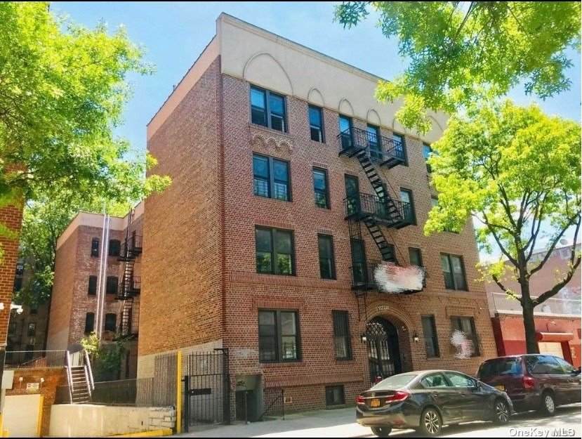132-30 Sanford Avenue - Photo 1