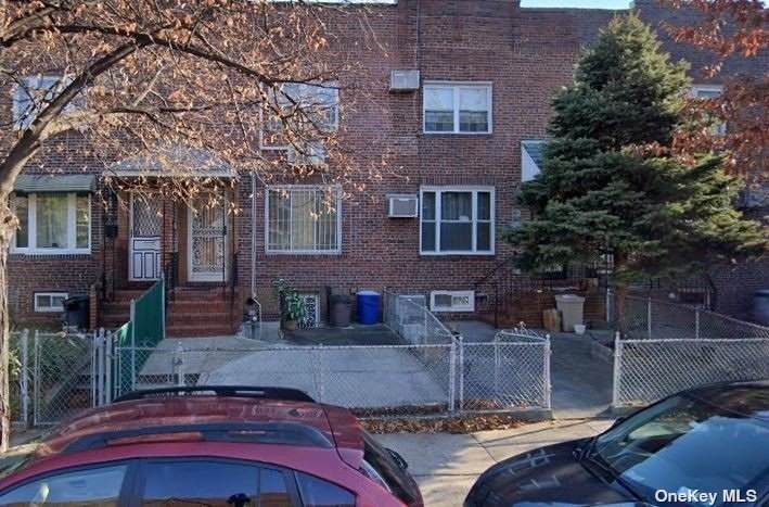 20-59 28 Street - Photo 1
