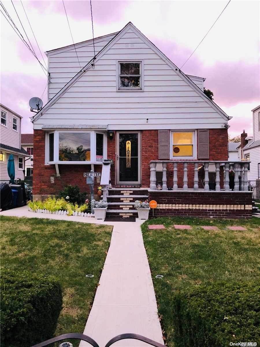 158-11 137th Avenue - Photo 1