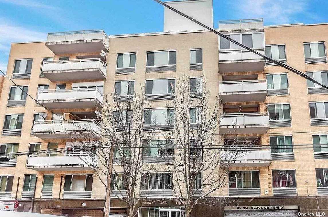 43-17 Union Street - Photo 1