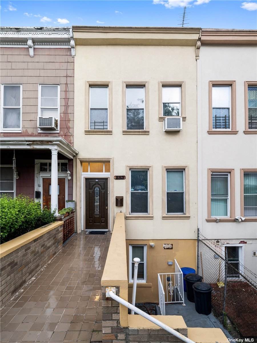 253 164th Street - Photo 1