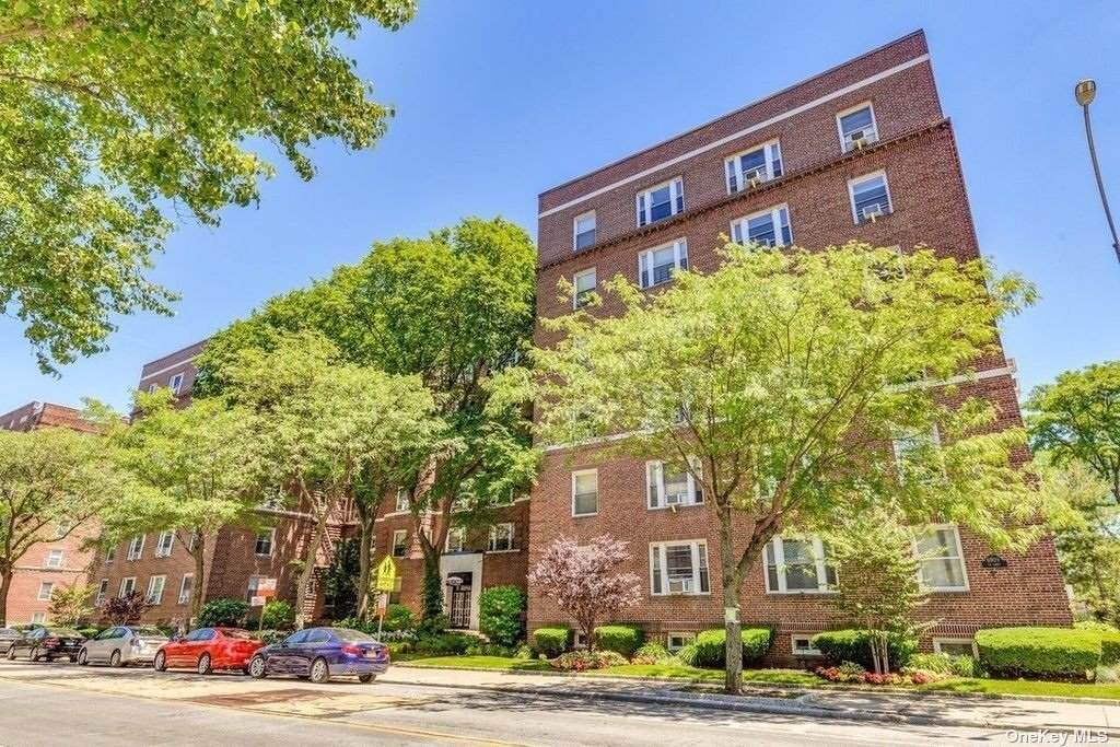 69-09 108th Street - Photo 1