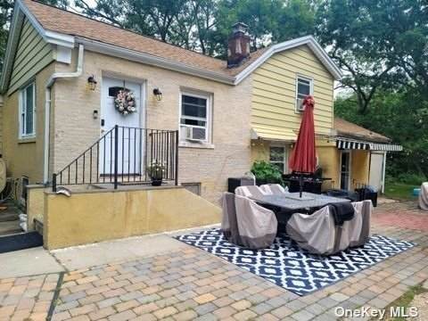 556 Hawkins Road - Photo 1