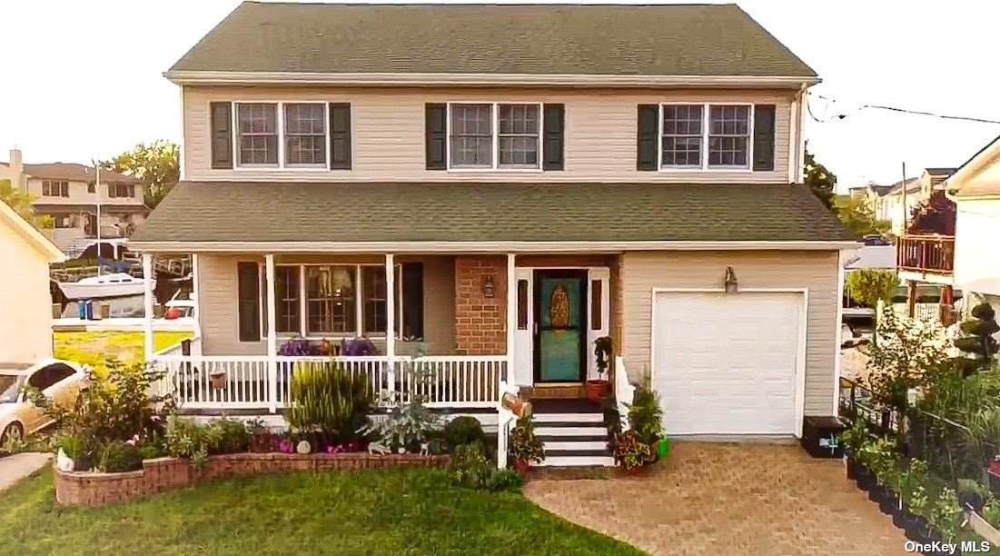 2359 Bay Street - Photo 1